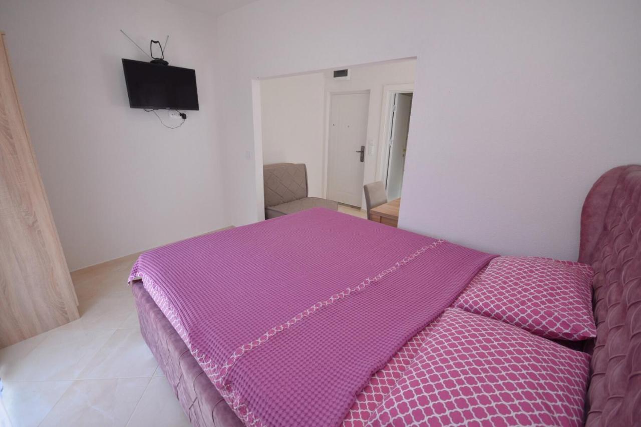 Subotic S Apartmani リサン エクステリア 写真