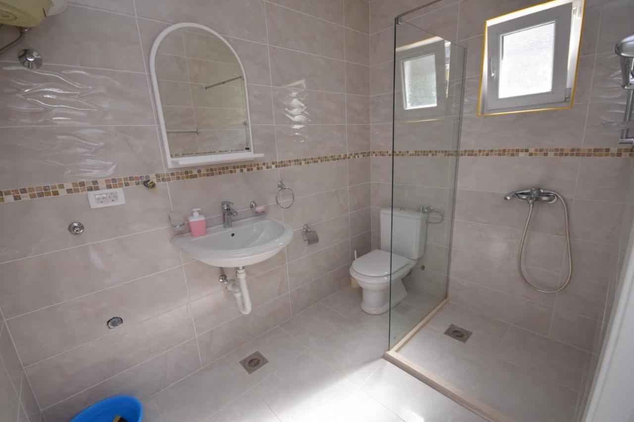 Subotic S Apartmani リサン エクステリア 写真